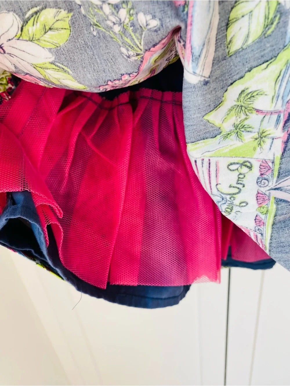 Aphorism girls size 4 dress printed tulle sleeveless